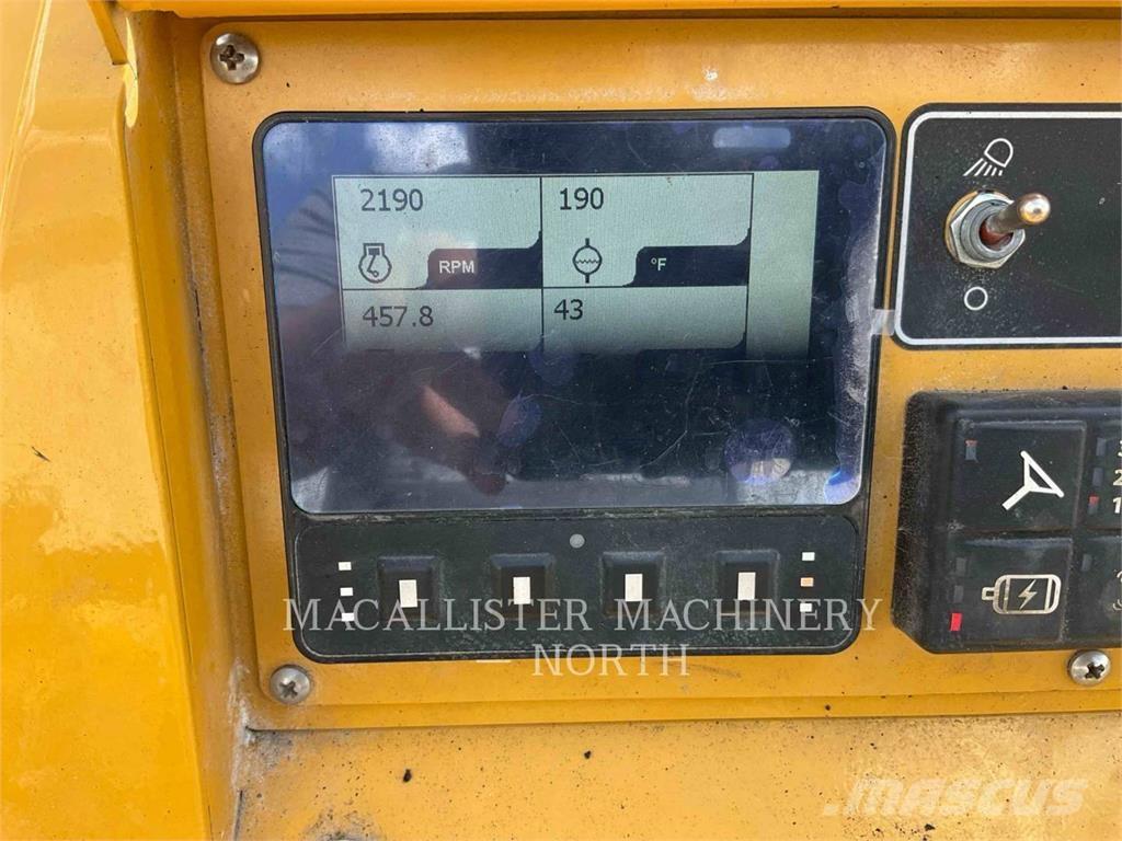 Weiler P265 PAVER Asfalt sericiler