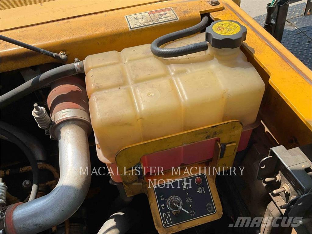 Weiler P385 PAVER Asfalt sericiler