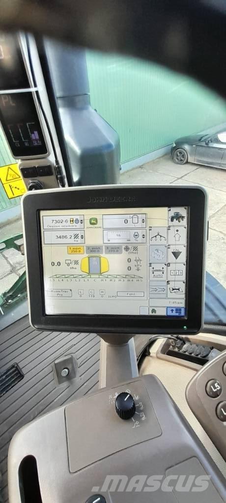 John Deere R 4038 Kendinden tahrikli pülverizatörler