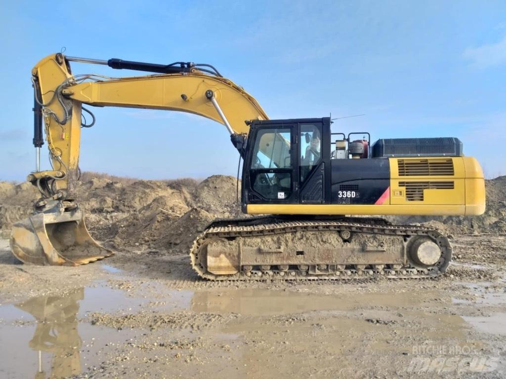 CAT 336 D2 Paletli ekskavatörler