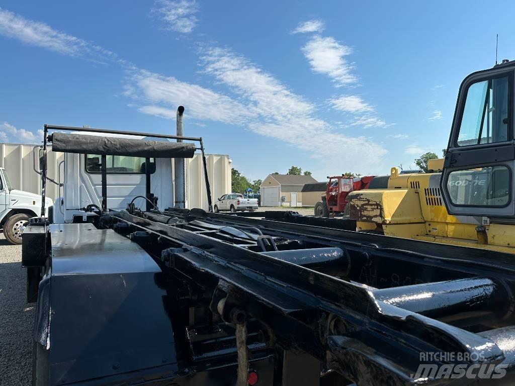 Mack GRANITE CV713 Çekiciler