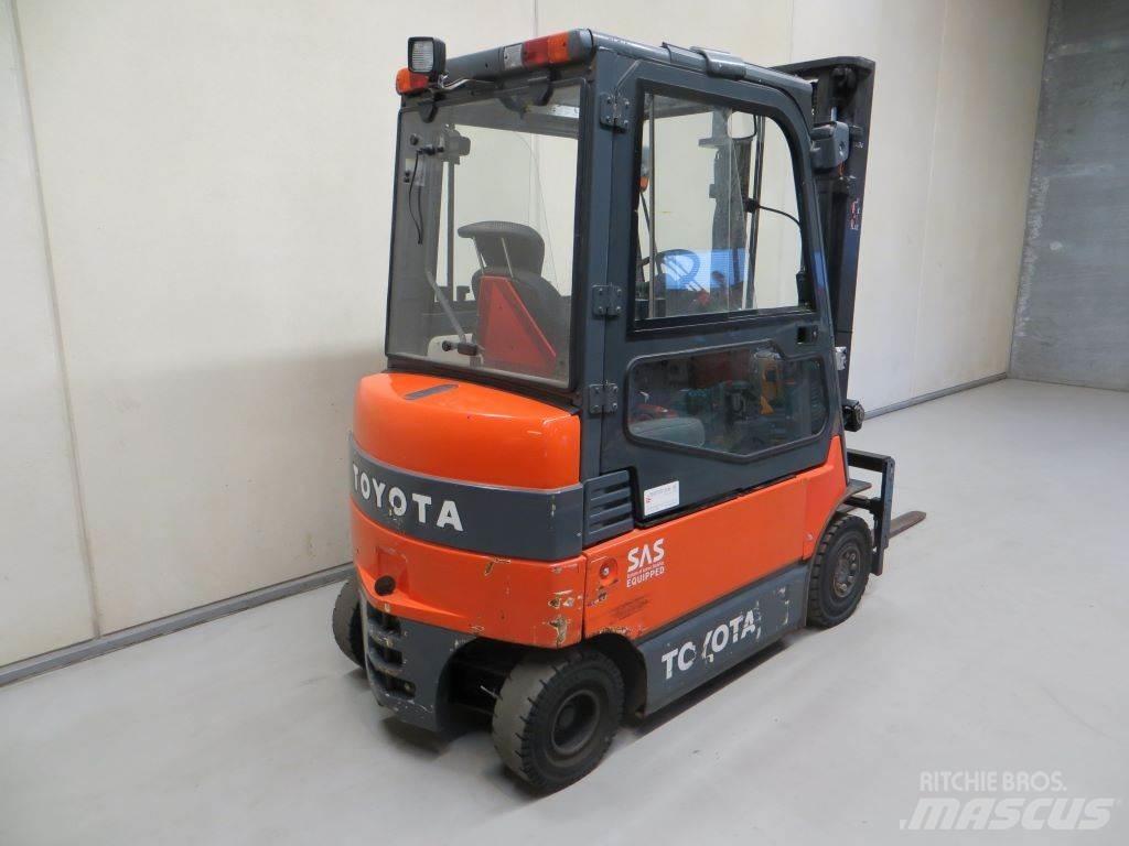 Toyota 7FBMF20 Elektrikli forkliftler