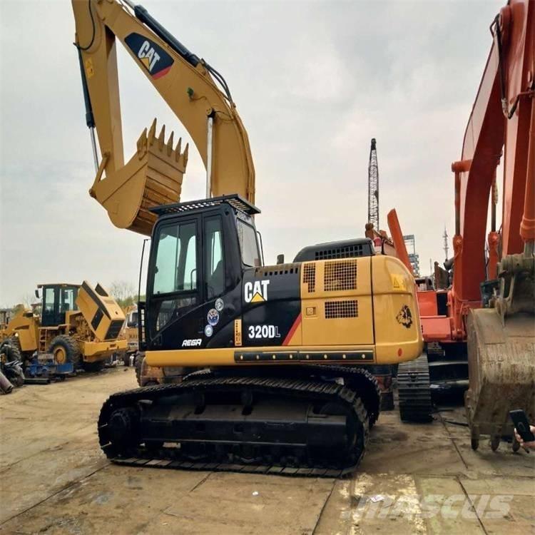 CAT 325DL Paletli ekskavatörler