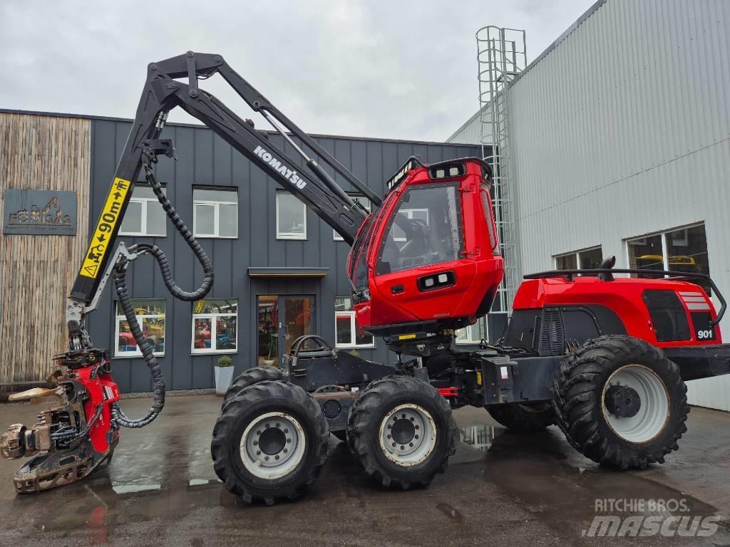 Komatsu 901 Biçerdöverler