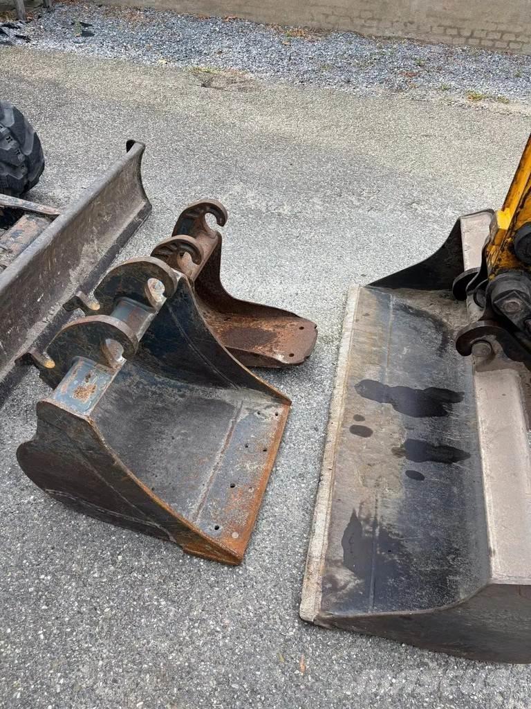JCB 8026 CTS Mini ekskavatörler, 7 tona dek