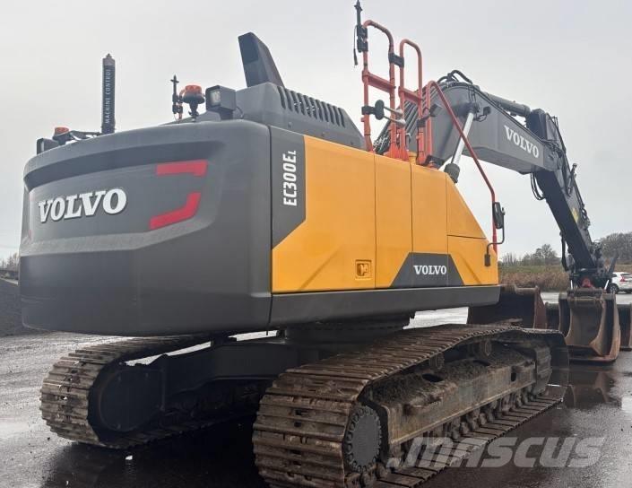 Volvo EC 300 EL Paletli ekskavatörler