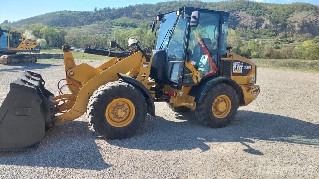 CAT 906 Tekerlekli yükleyiciler