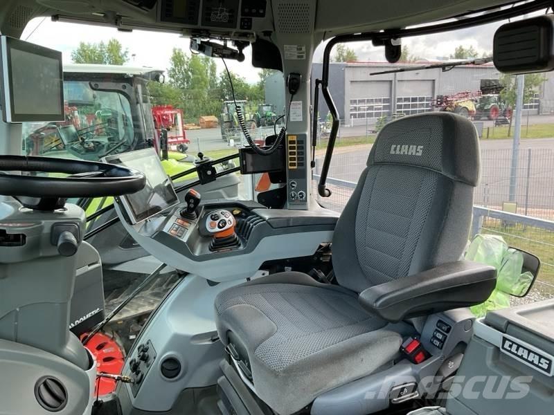 CLAAS Axion 960 TT Paletli vinçler