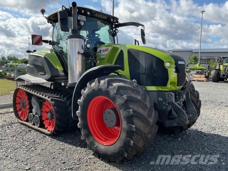 CLAAS Axion 960 TT Paletli vinçler