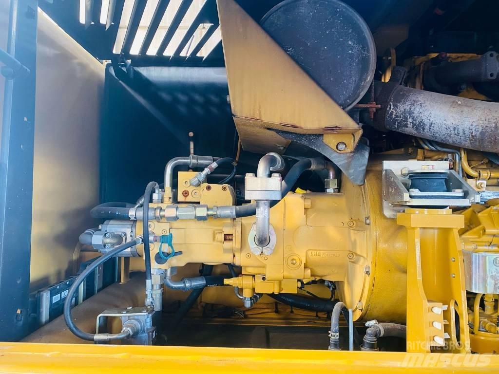 CAT M 318 D Lastik tekerli ekskavatörler