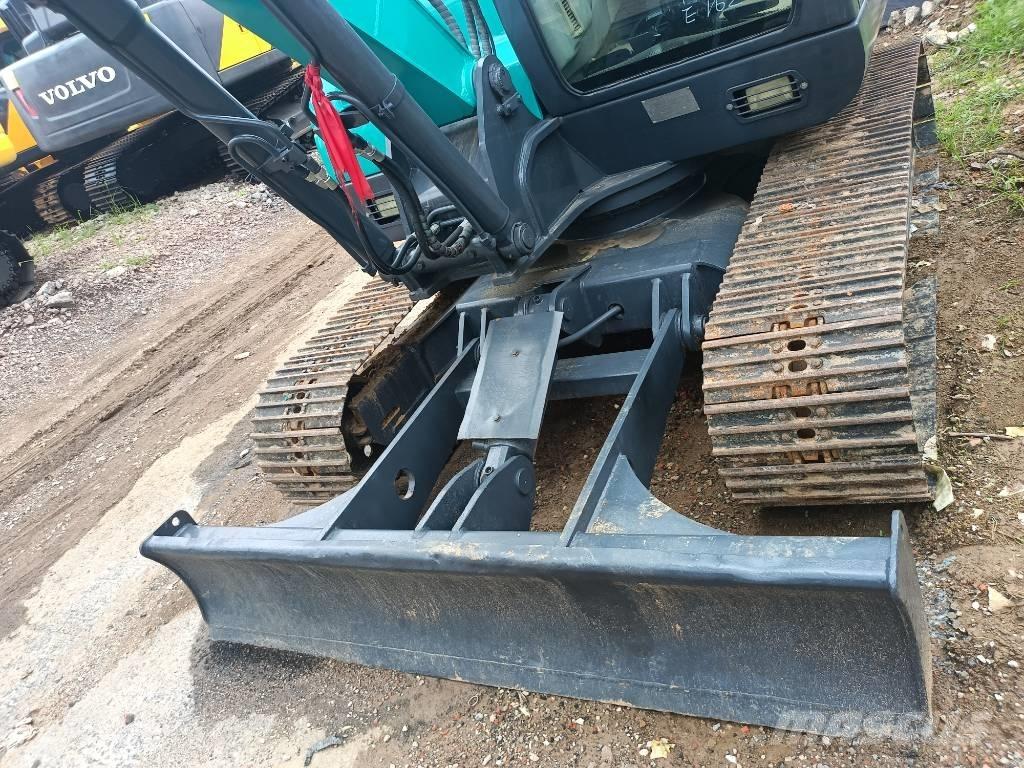 Sunward SWE 80 Paletli ekskavatörler