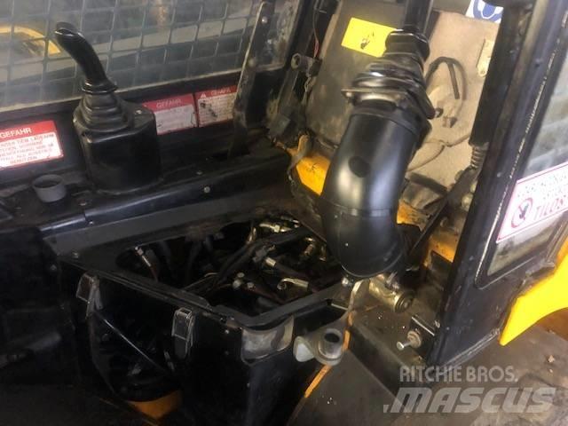 JCB Robot 170 Mini yükleyiciler
