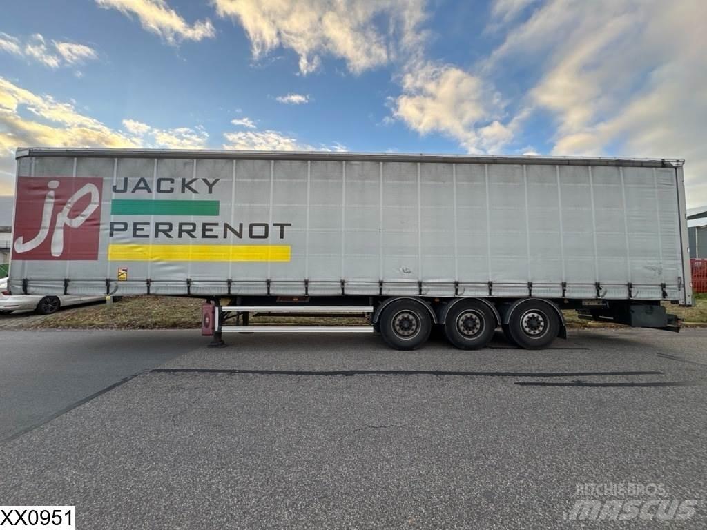 Fruehauf Tautliner Perdeli yari çekiciler
