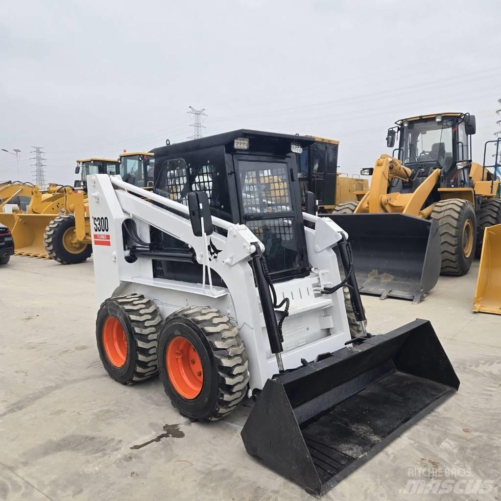 Bobcat S 300 Skid steer loderler