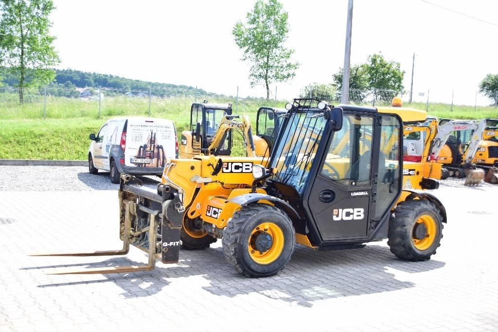 JCB 525-60 HiVIZ Teleskopik yükleyiciler