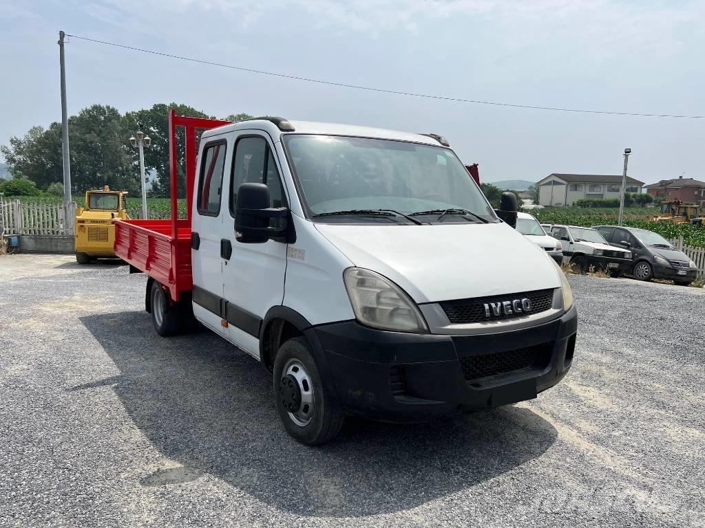 Iveco Daily 35-110 Kapali kasa kamyonlar