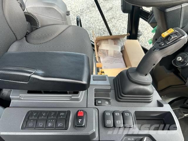 CAT 908 Tekerlekli yükleyiciler