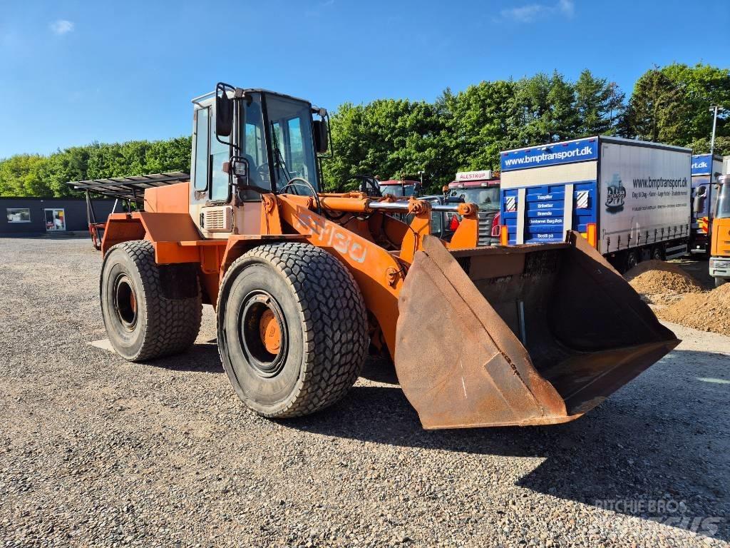 Hitachi FR 130 Tekerlekli yükleyiciler