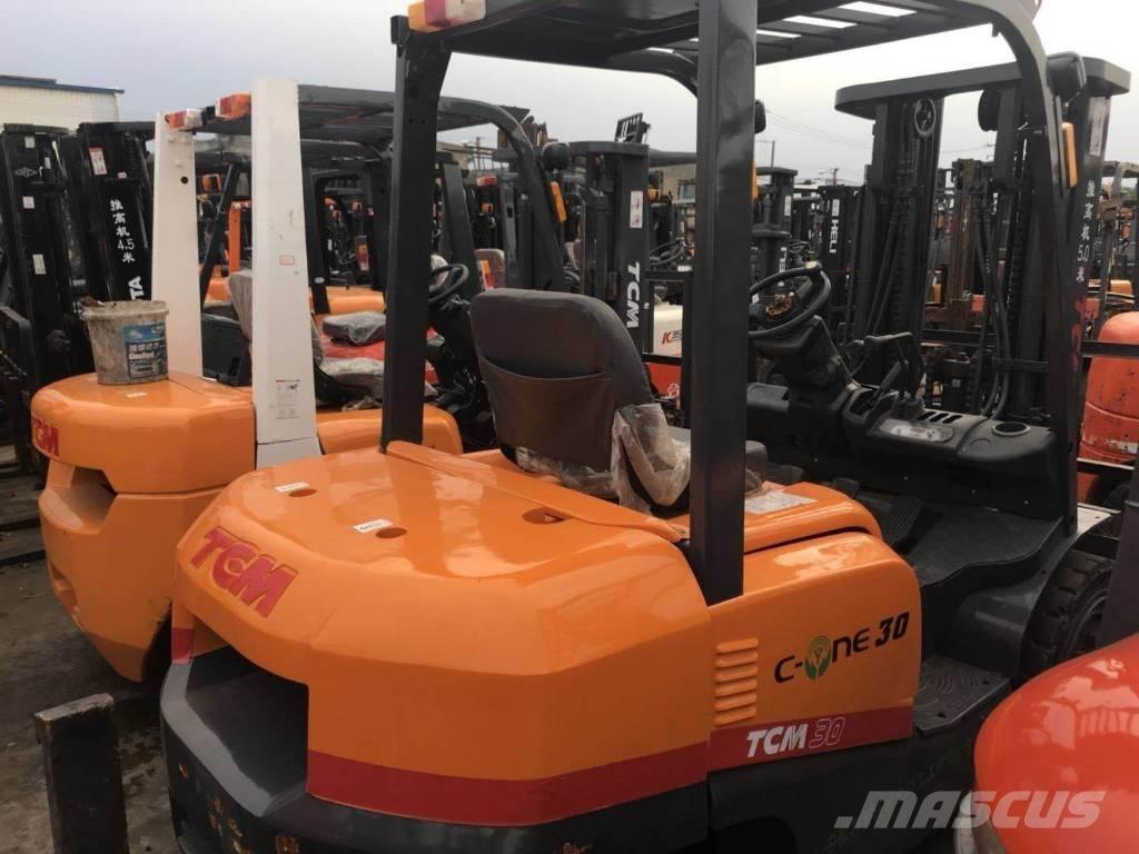 TCM FD 30 Dizel forkliftler