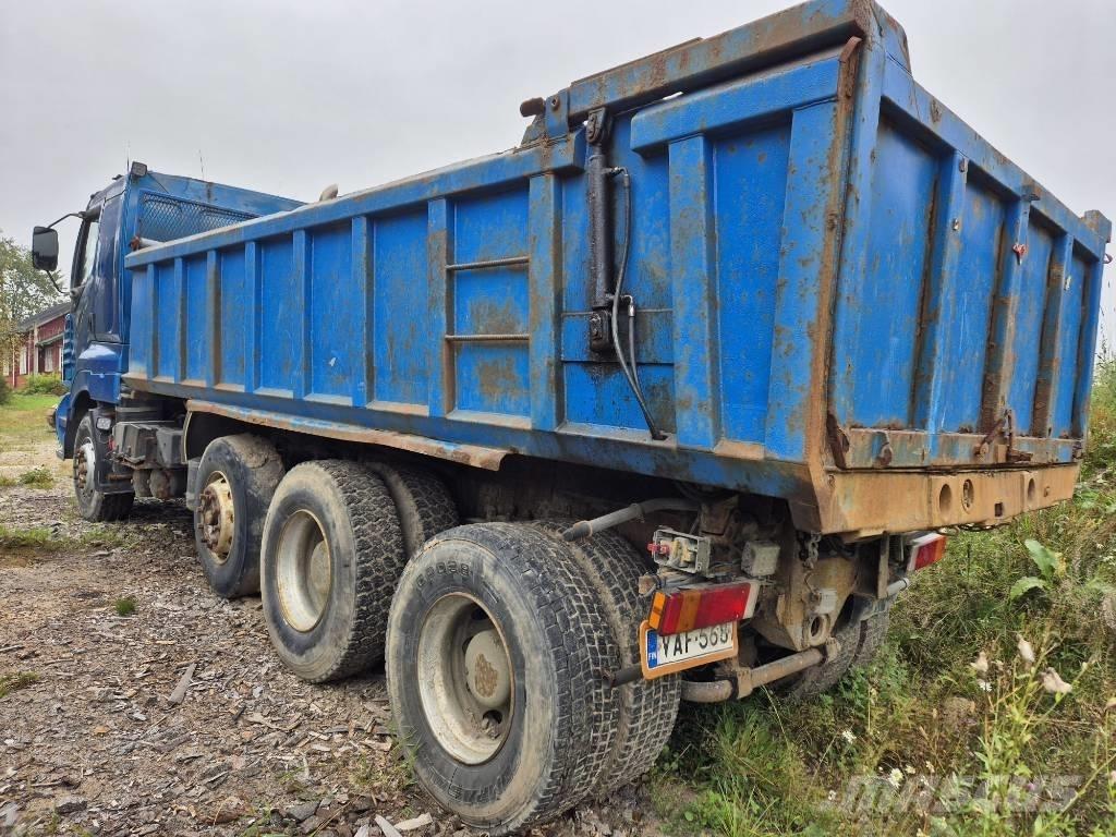 Sisu E14 Damperli kamyonlar