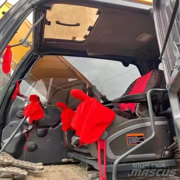 Hyundai 275LC-9 Paletli ekskavatörler