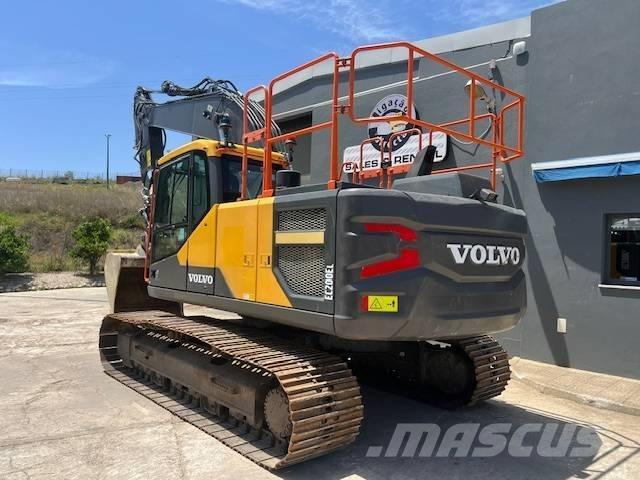 Volvo EC 200 E Paletli ekskavatörler