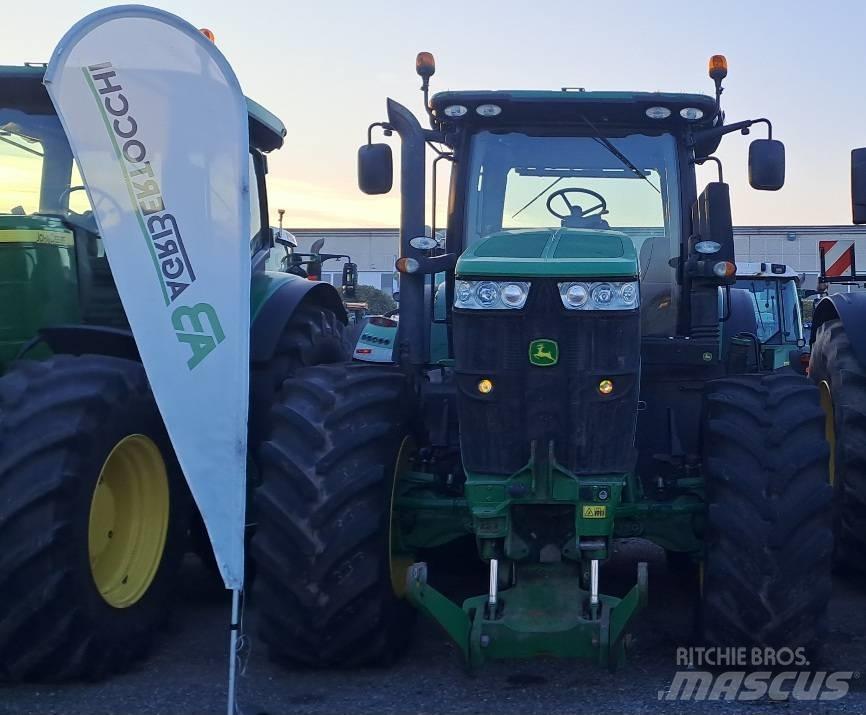 John Deere 7230 R Traktörler