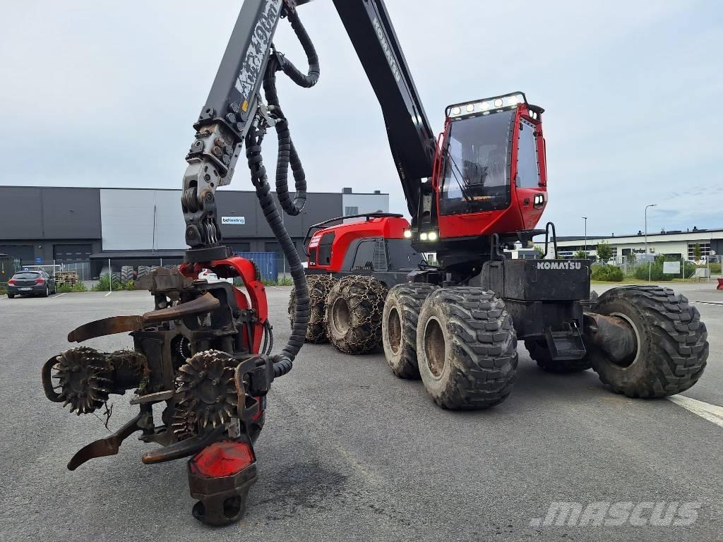 Komatsu 931 XC Biçerdöverler