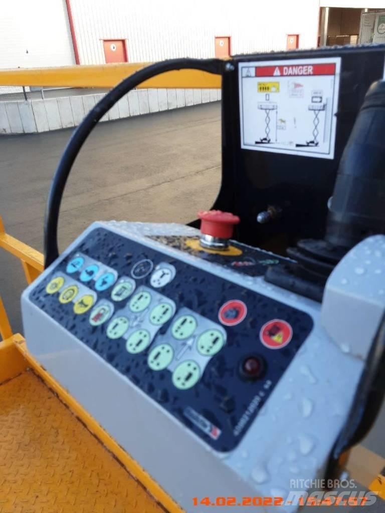 Haulotte H 15 SX Makasli platformlar