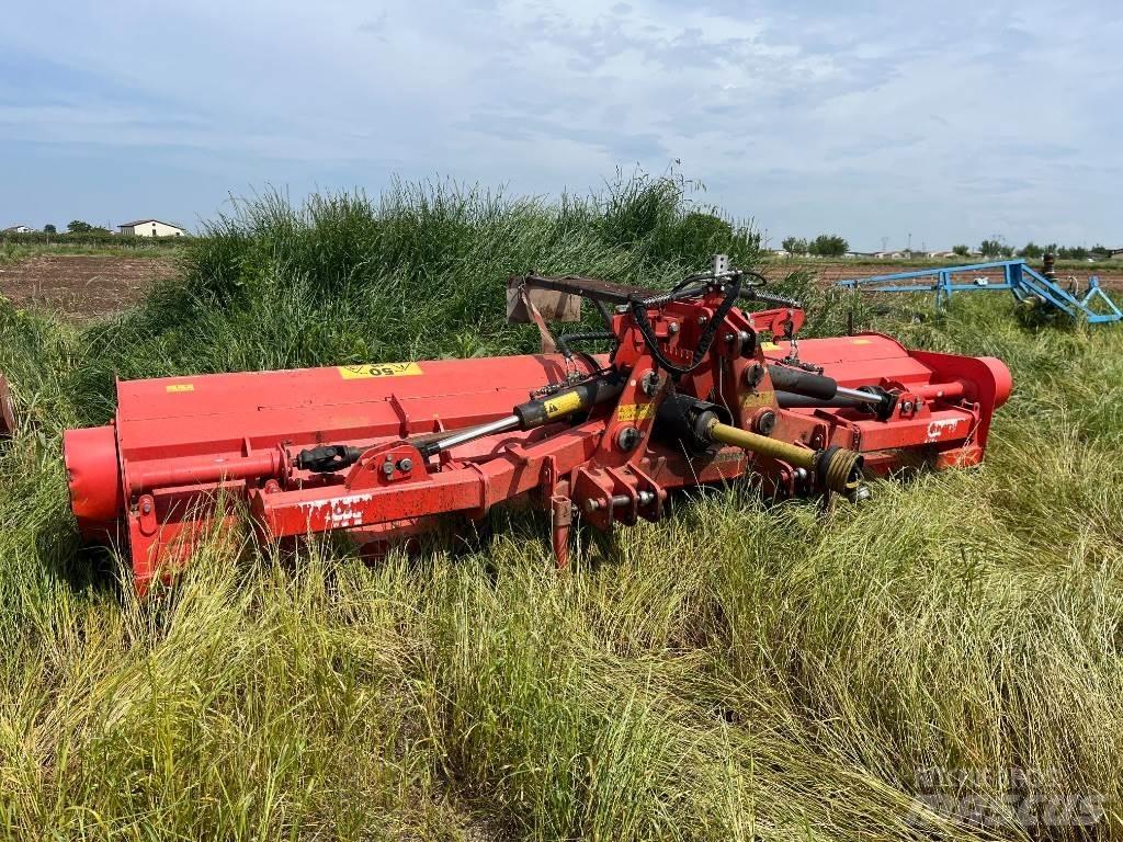 Maschio Gemella Diger yem biçme makinalari