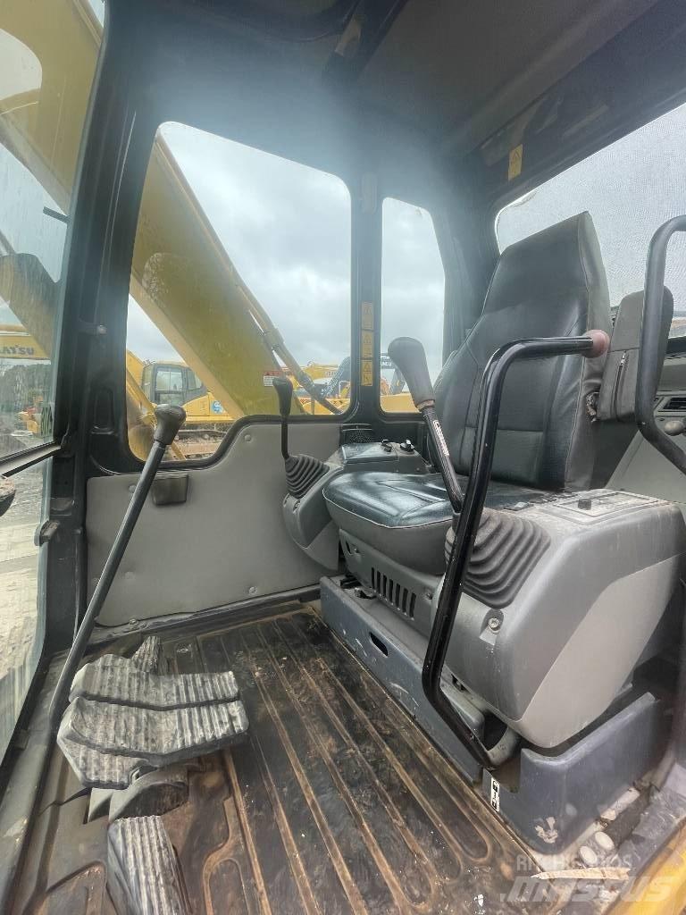 Komatsu PC 60 Paletli ekskavatörler