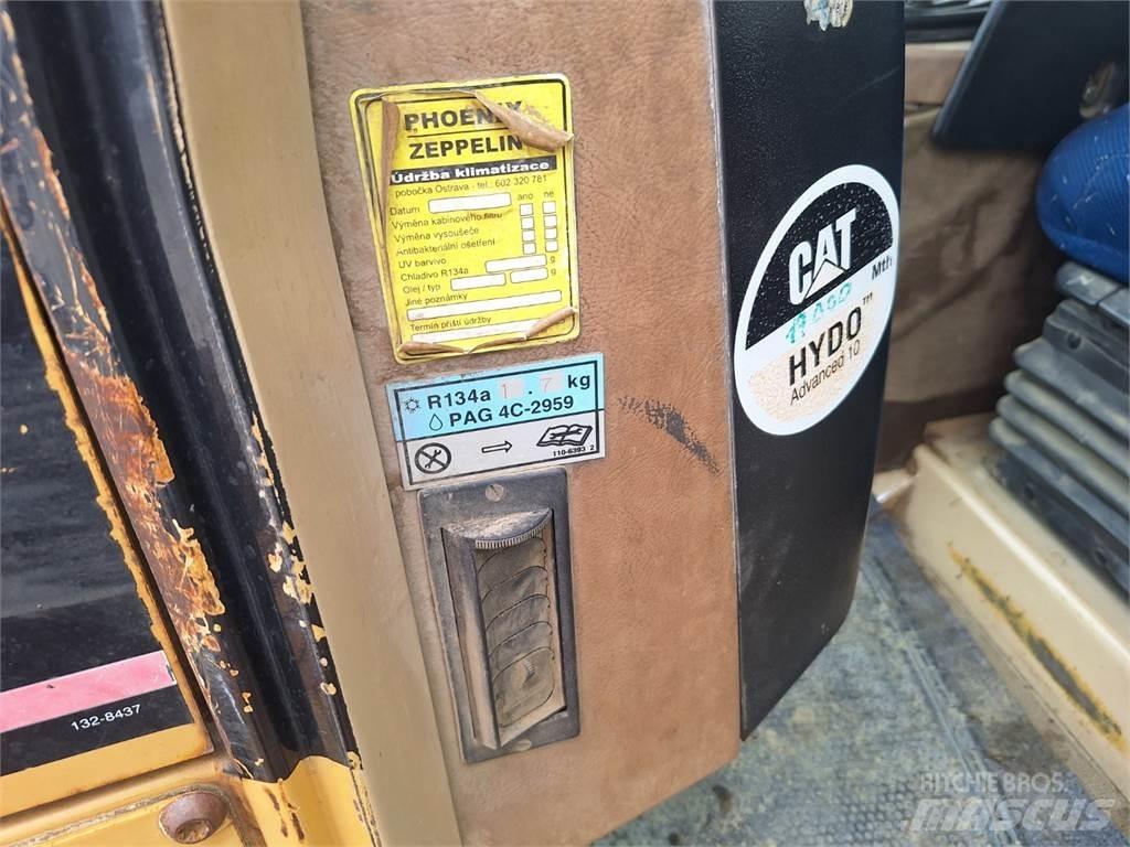 CAT D6M LGP Diger