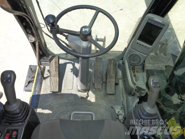 CAT M 318 D Lastik tekerli ekskavatörler