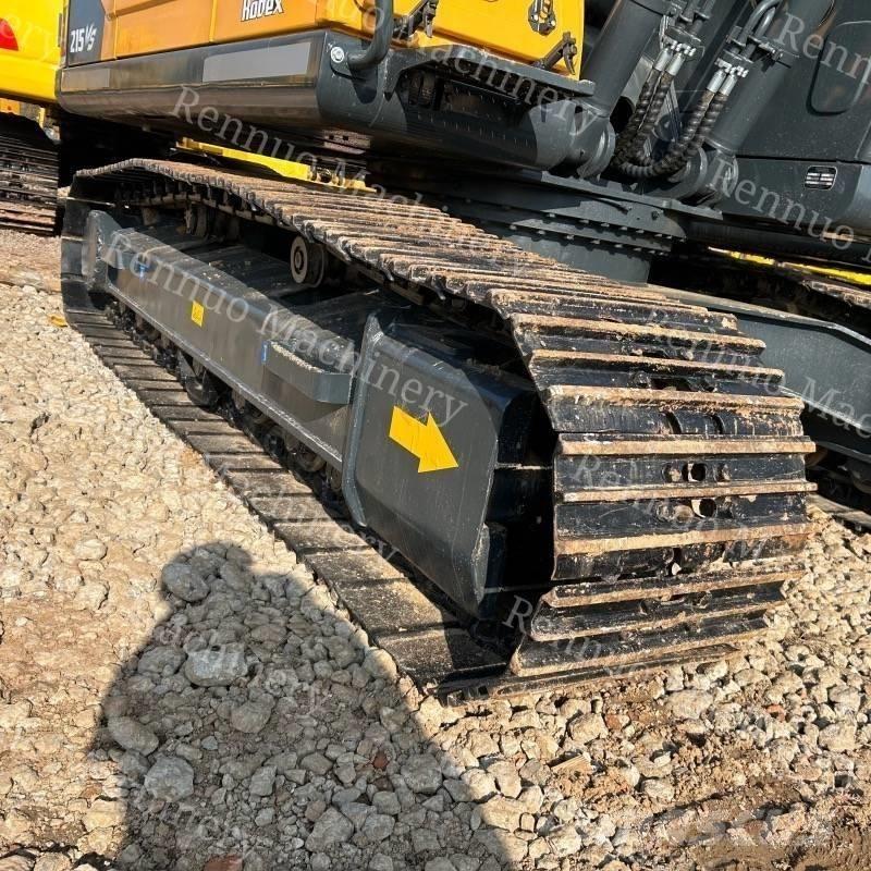 Hyundai 215 Paletli ekskavatörler