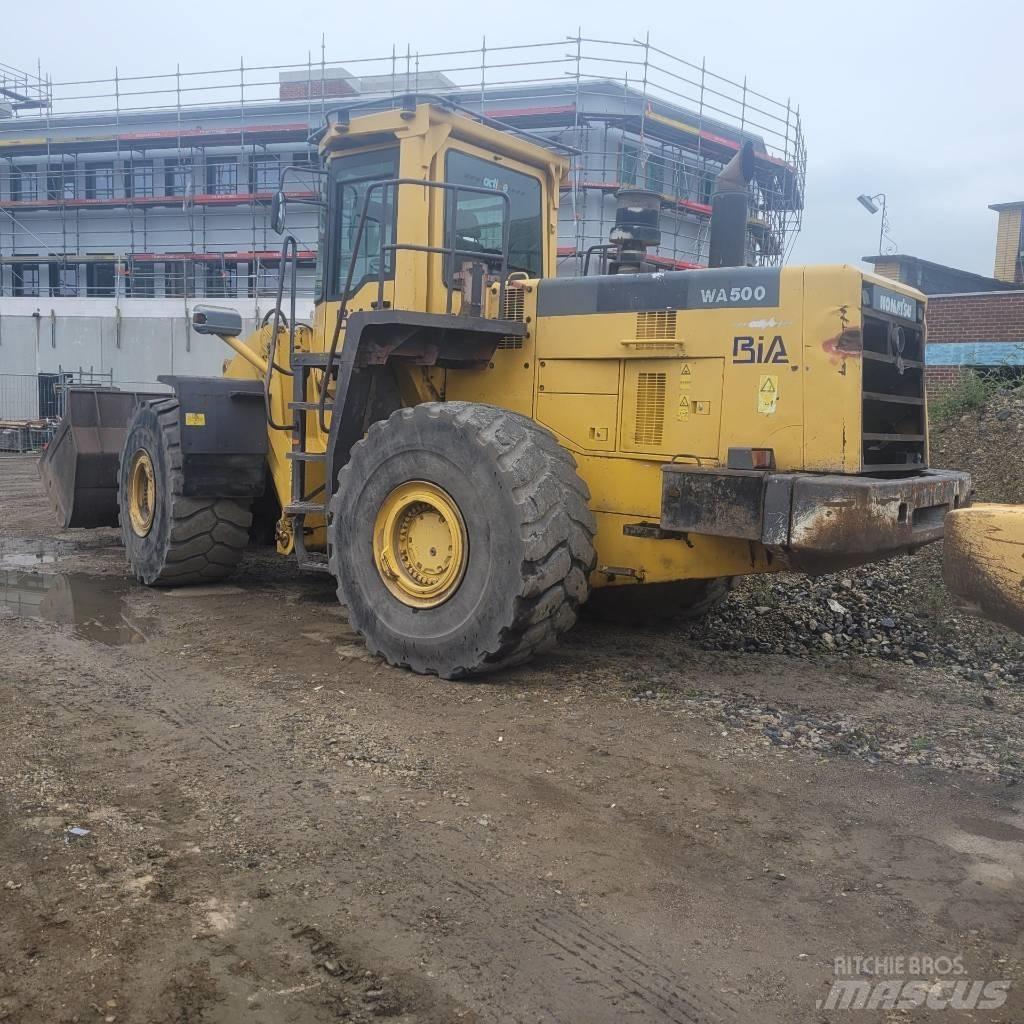 Komatsu WA500 Tekerlekli yükleyiciler