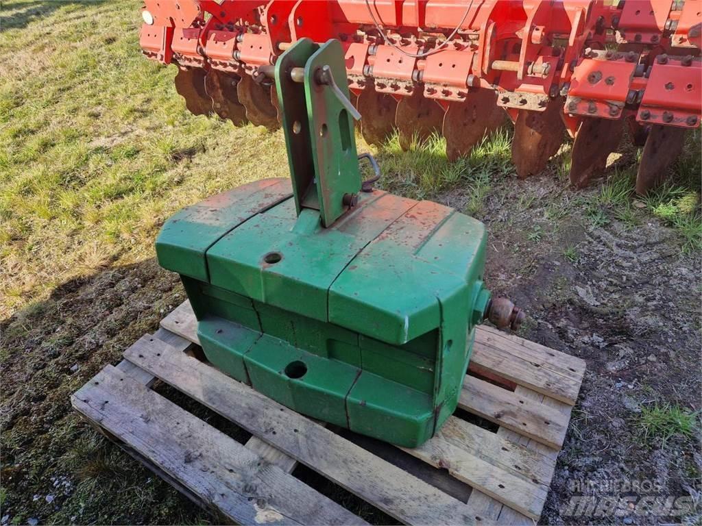 John Deere 900 kg Diger traktör aksesuarlari