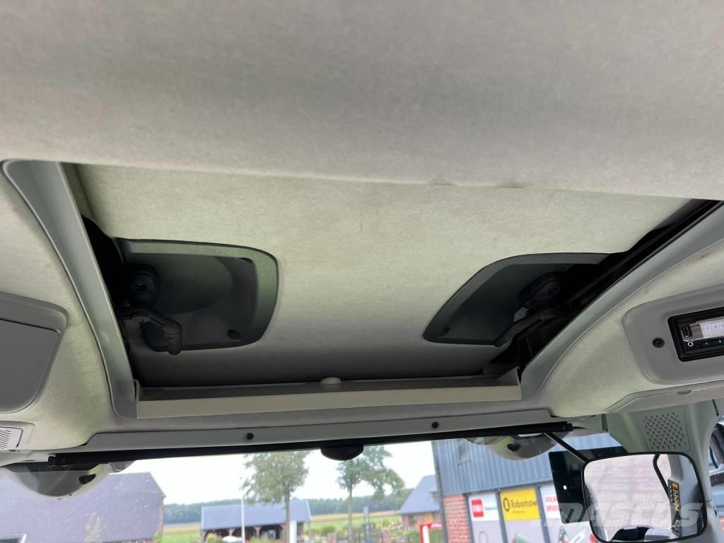 CLAAS Arion 660 Traktörler