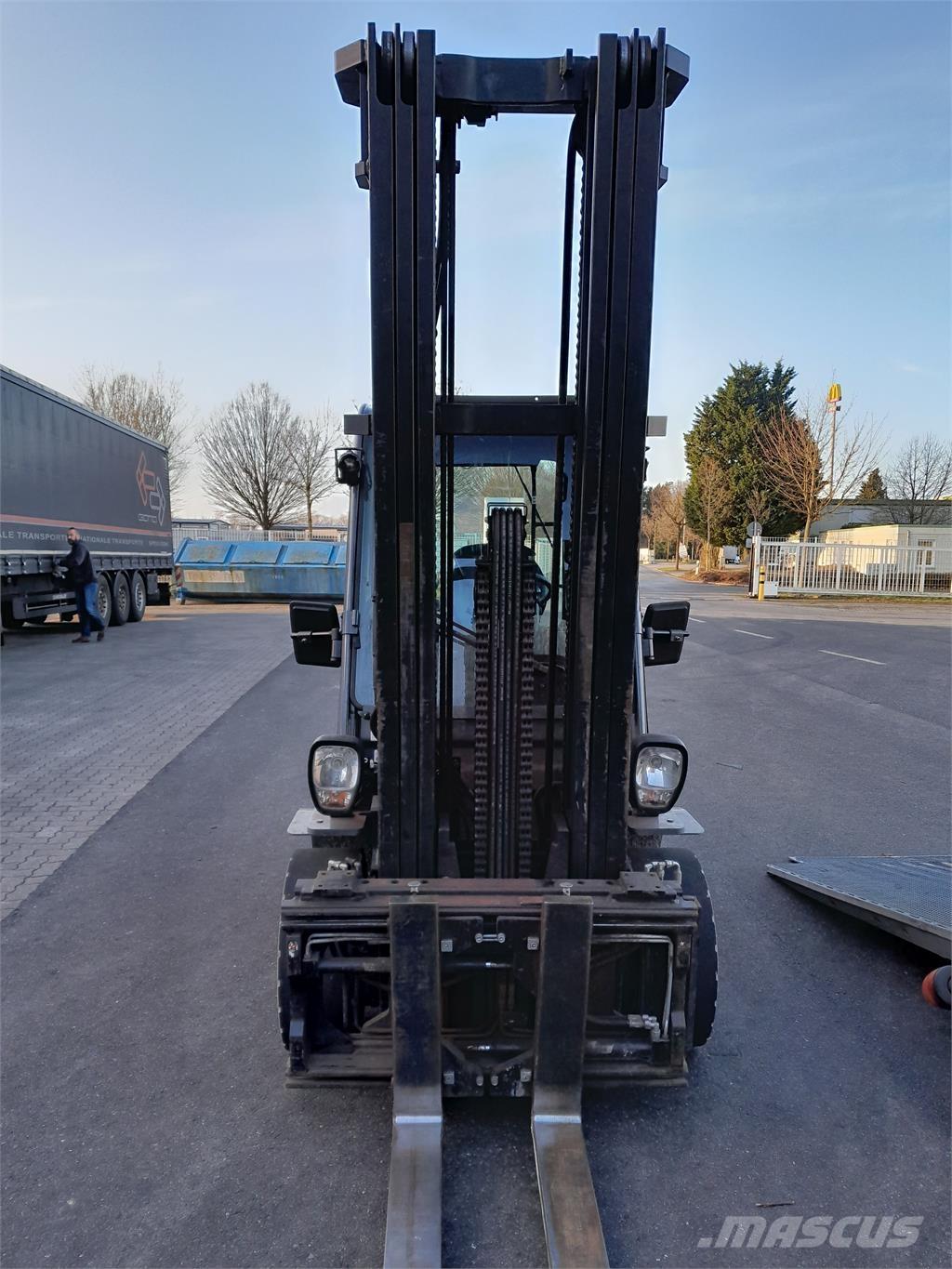 Toyota 52-8FDJF35 Dizel forkliftler
