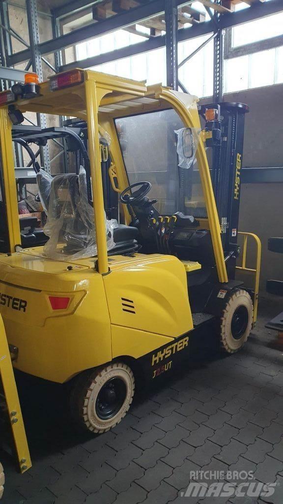 Hyster J2.5UT Elektrikli forkliftler