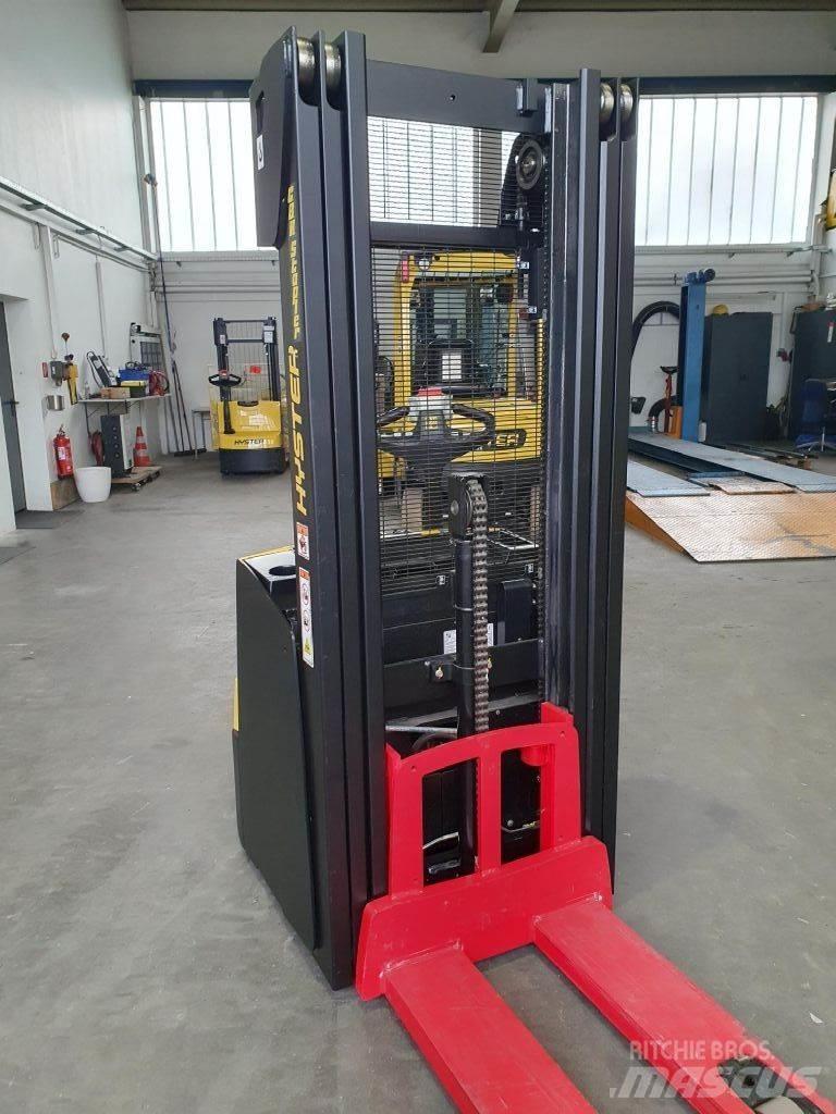 Hyster S 1.4 Yaya kumandali istif makinasi