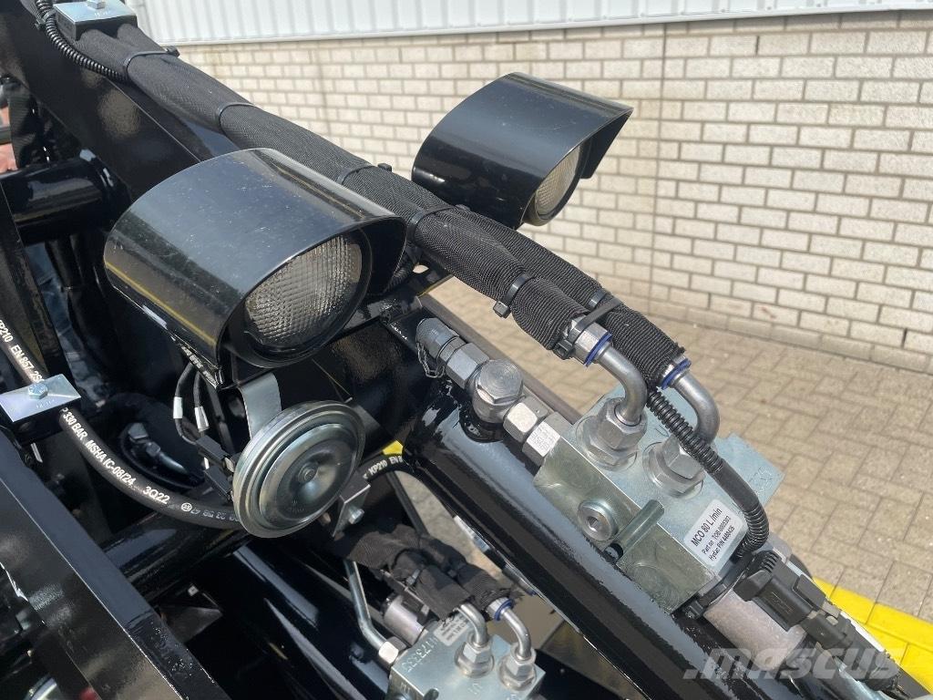 GiANT G 2200 E Tekerlekli yükleyiciler