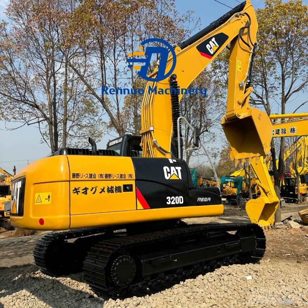 CAT 320D Paletli ekskavatörler