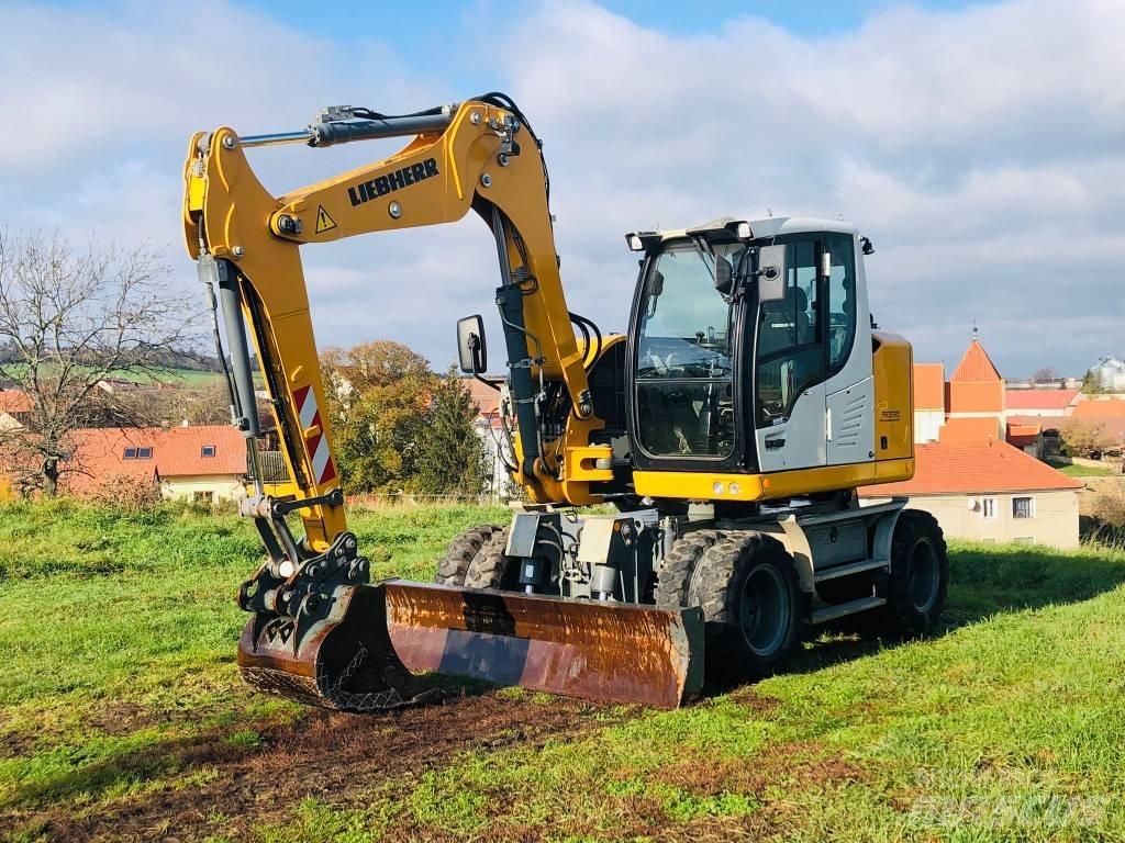 Liebherr A 910 Lastik tekerli ekskavatörler