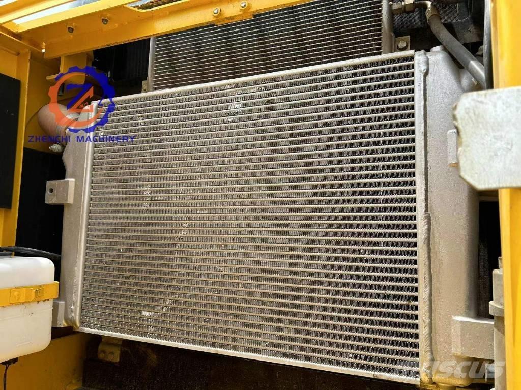 Komatsu PC 350 Paletli ekskavatörler