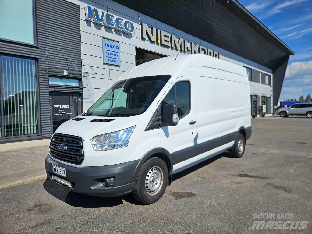 Ford Transit Panel vanlar