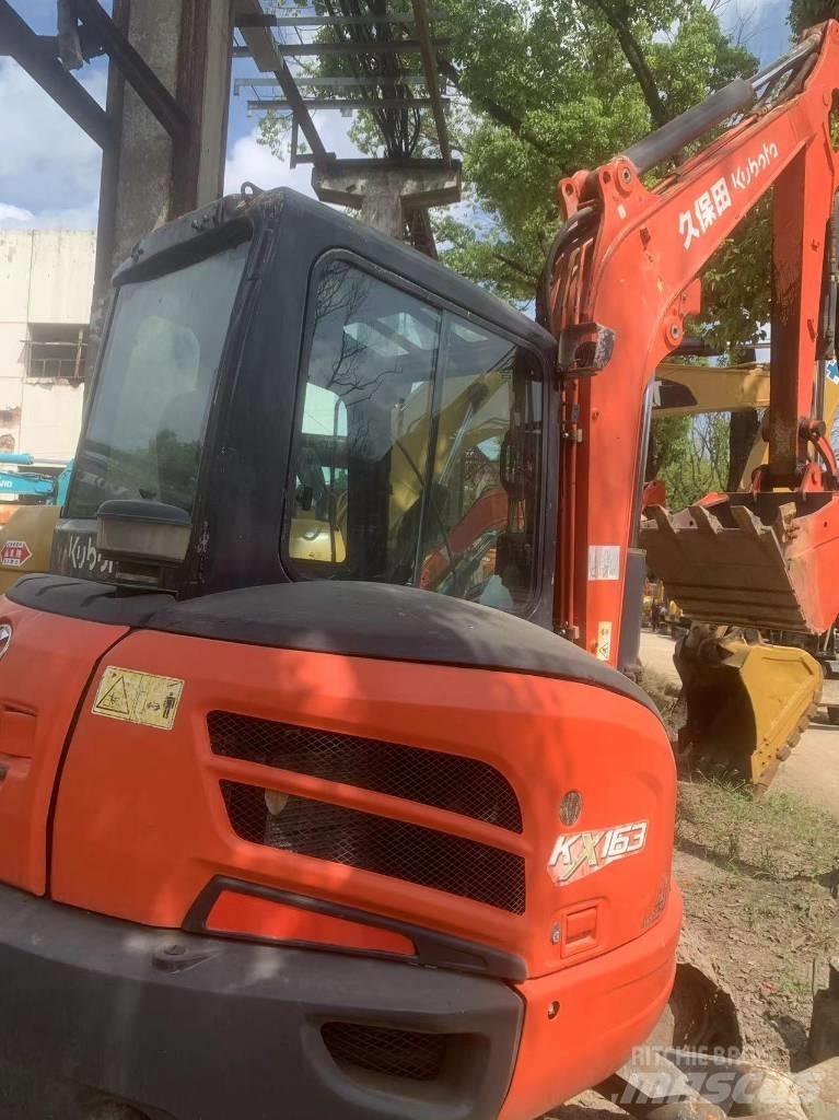 Kubota KX 163 Paletli ekskavatörler