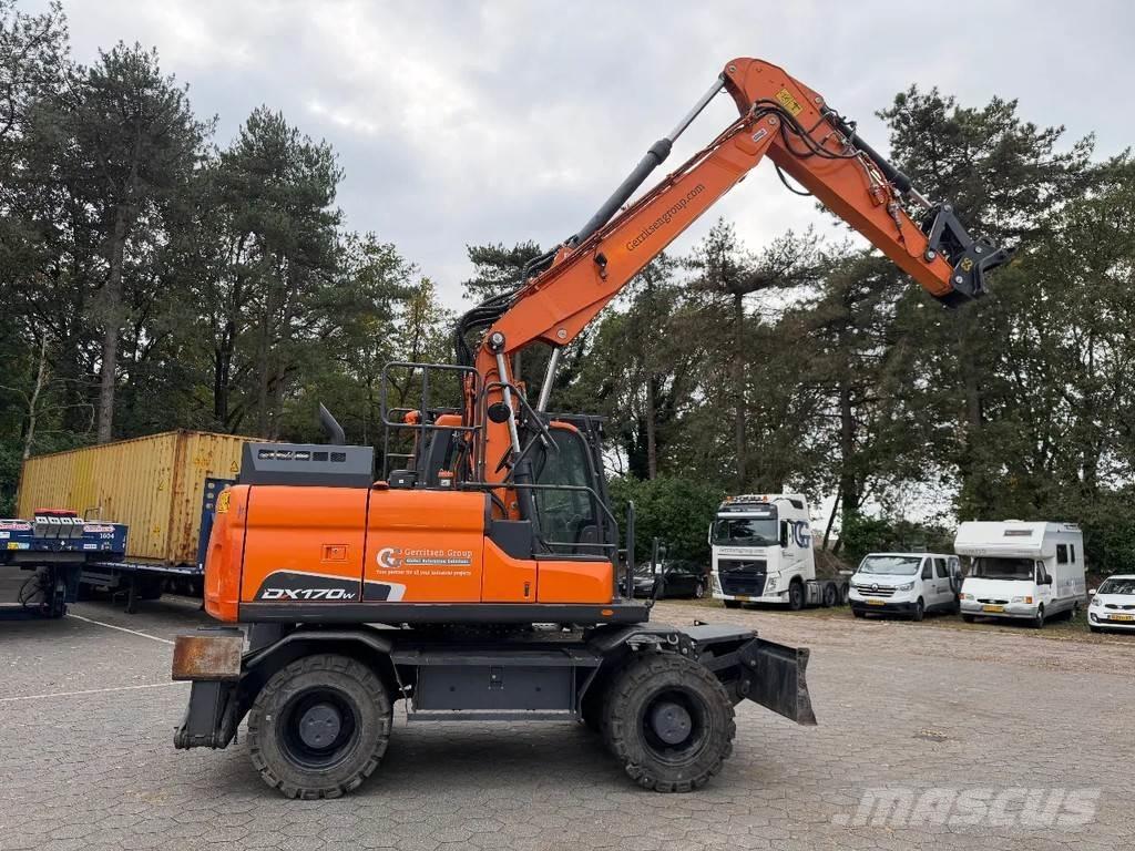Doosan DX170W-5 Lastik tekerli ekskavatörler