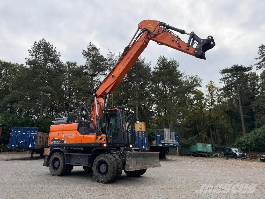 Doosan DX170W-5 Lastik tekerli ekskavatörler