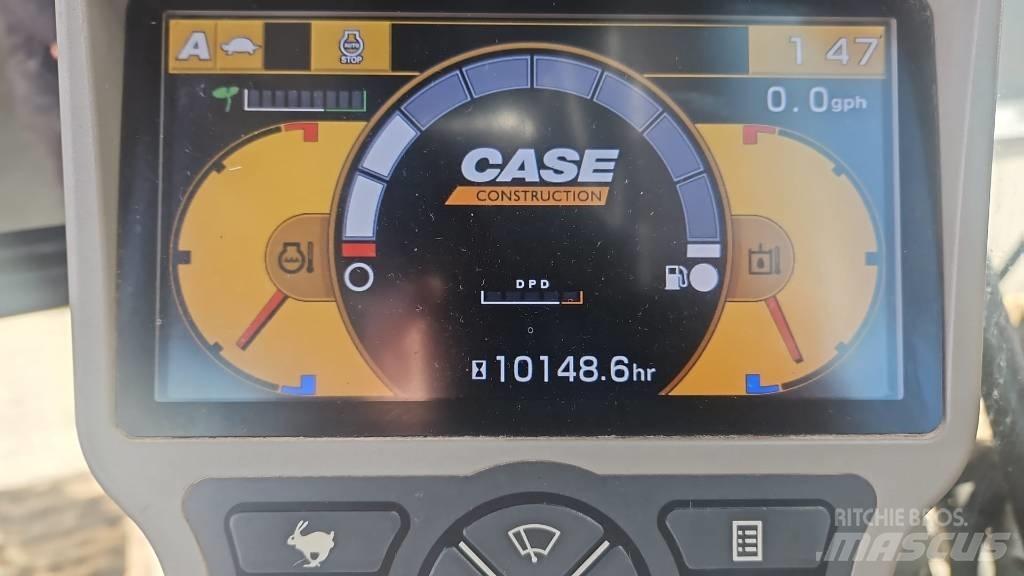 CASE CX 235 C SR Paletli ekskavatörler