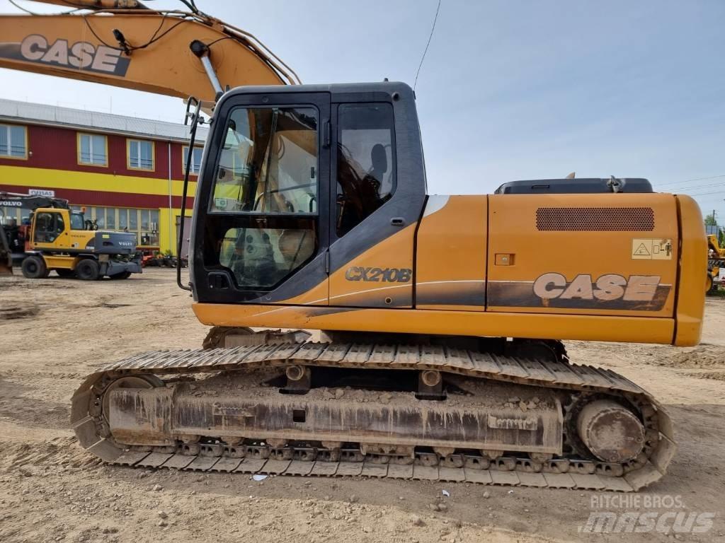 CASE CX 210 B Paletli ekskavatörler